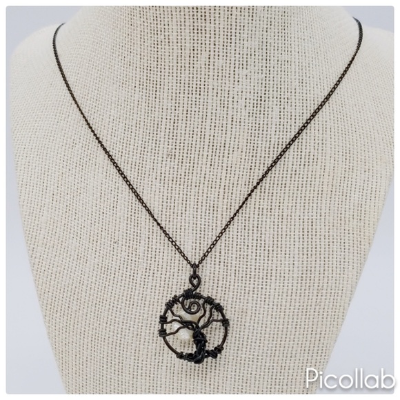 Jewelry - Midnight Moon Necklace